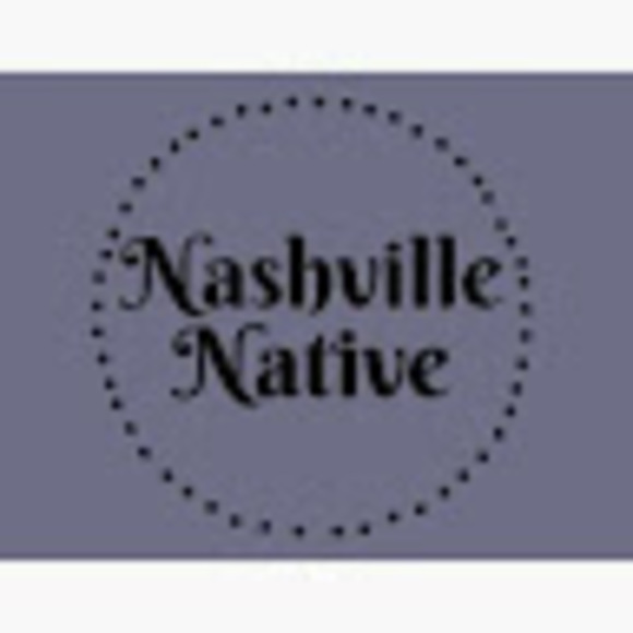 Meet your Posher, Tara - Picture 1 of 4